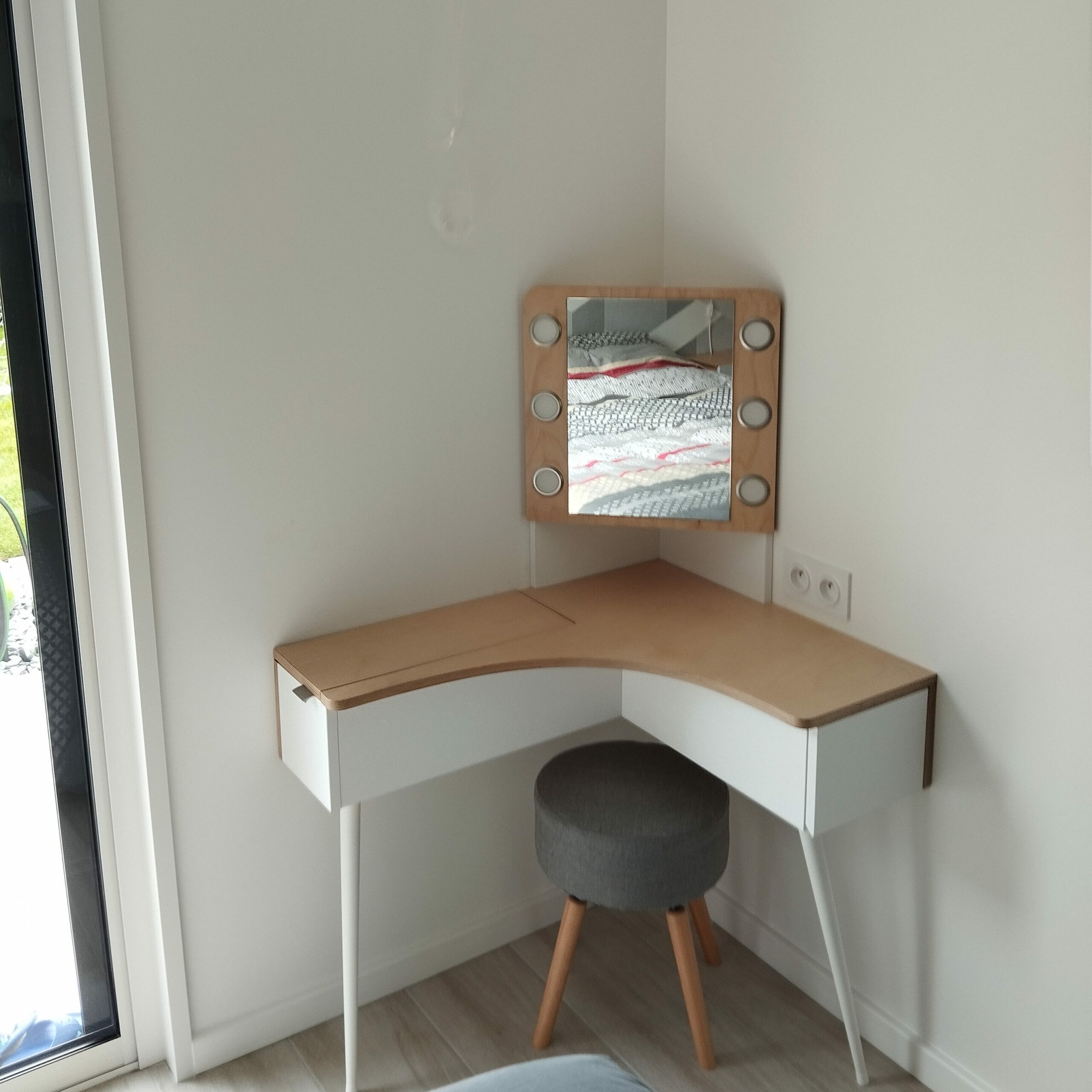 Coiffeuse Corében' | Créations, Ebéniste en Bretagne, Brest; Milizac